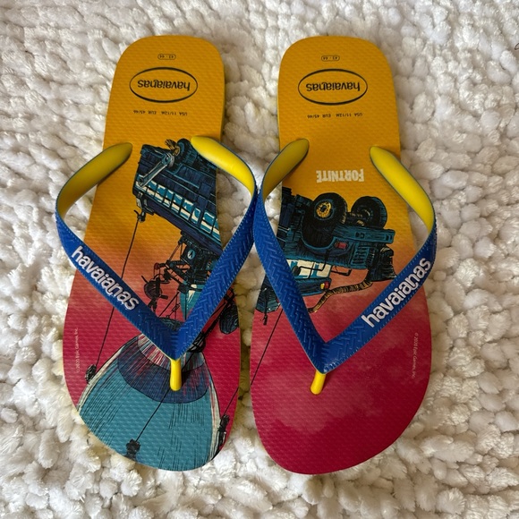 Havaianas Men’s Flip Flops - Blue, Yellow, and Red - Picture 1 of 5